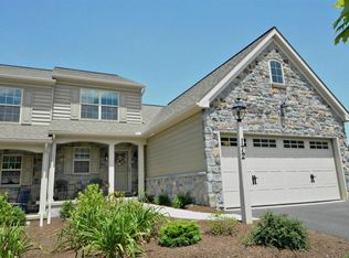 172 Waypoint Dr, Lancaster, PA 17603