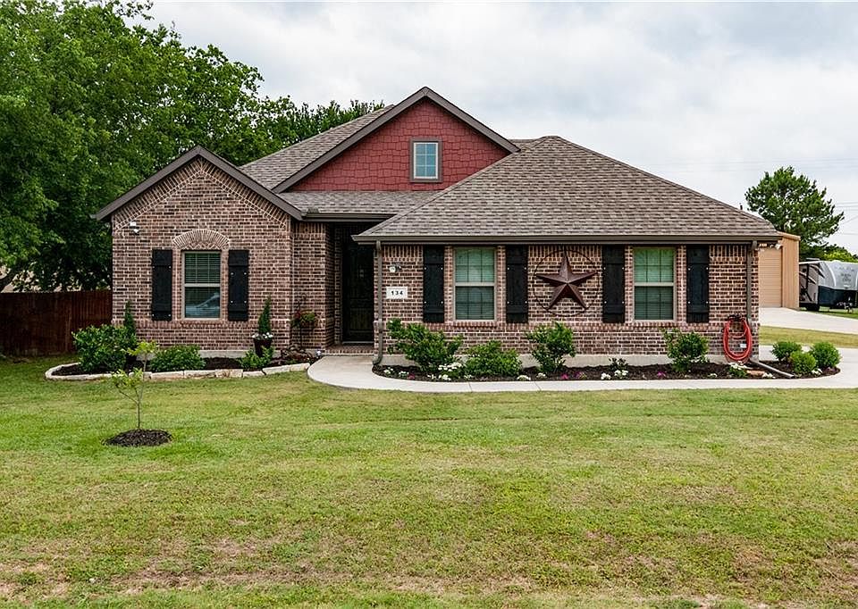 1st image of 134 Southwood Dr