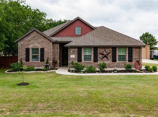 134 Southwood Dr, Burleson, TX 76028