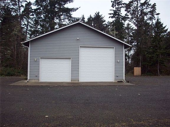 2nd image of 2370 State Route 109