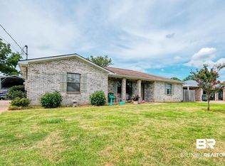 504 W Ariel Ave, Foley, AL 36535