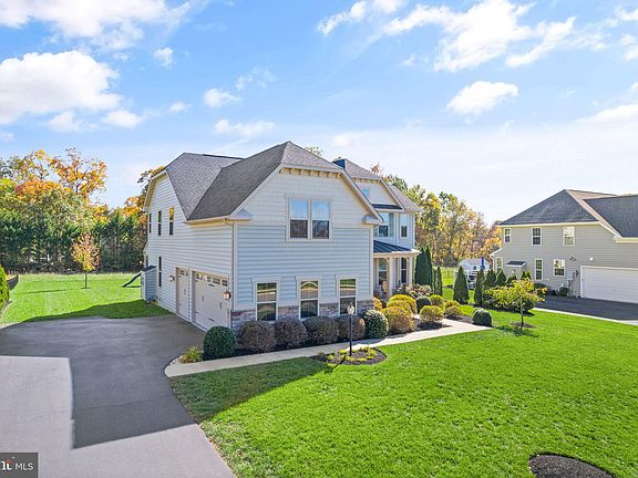 5th image of 5043 Parkside Ct