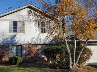 1510 Partridge Ln #6, Arlington Heights, IL 60004
