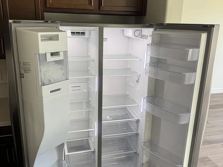 2337 E Amboy Ave — Photo 9
