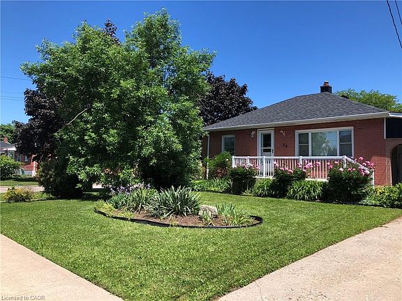 3rd image of 54 Bingham Rd