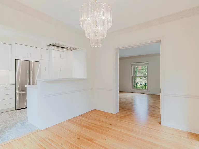 5962 San Vicente Blvd #4 — Photo 16