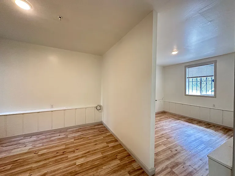 1341-1345 Minna Street — Photo 7