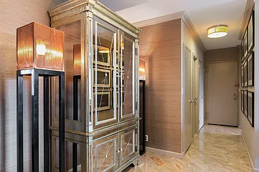 Rented by Avenue Real Estate