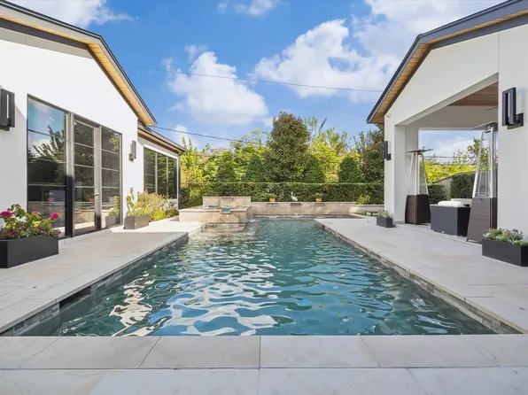 212 E Cowan Dr, Houston, TX 77007