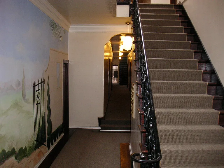 1814 N Normandie Ave #108 — Photo 4