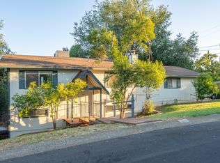 1907 Vale Dr, Redding, CA