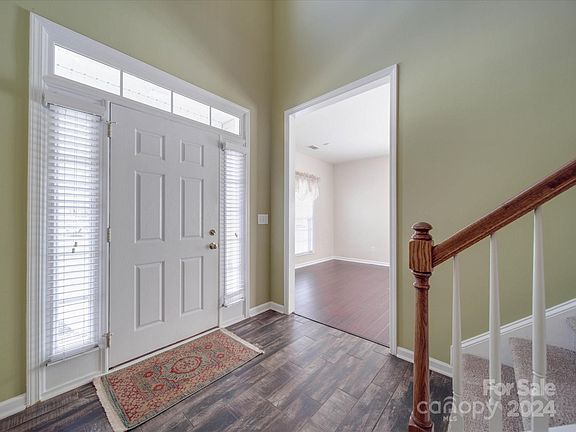 4th image of 117 Louden Dr