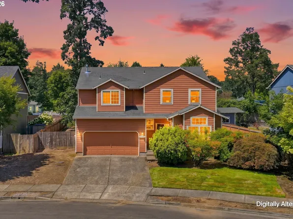 19321 Auburn Dr, Oregon City, OR 97045