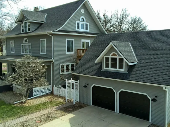 420 E 7th St, York, NE 68467