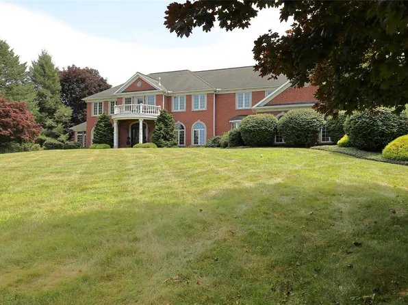 4969 Wolf Rd, Erie, PA 16505