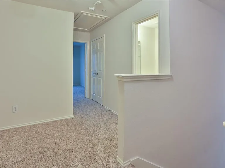 8505 Forest Highlands Dr — Photo 9