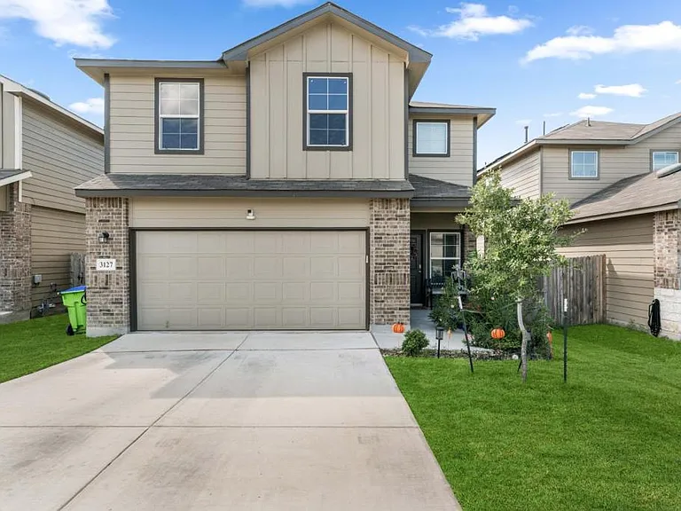 3127 Keuka Park Dr — Photo 1