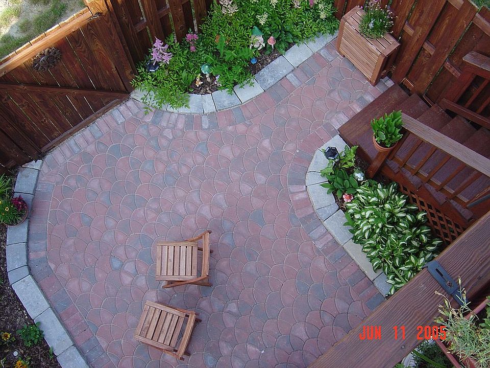 2nd image of 16833 Miranda Ln