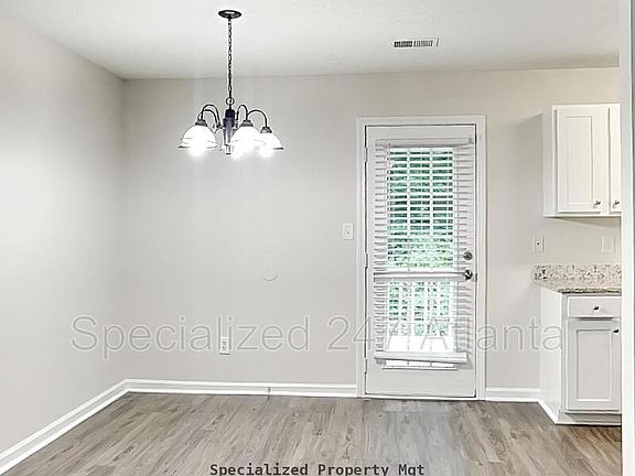 4th image of 244 Haven Cir