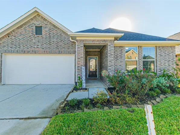 8235 Delta Down Drive, Fulshear, TX 77441