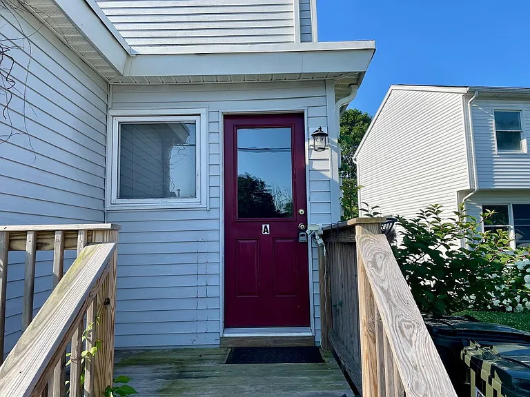 49 Ledward Ave — Photo 7