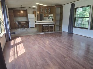 (Undisclosed Address), Osawatomie, KS 66064