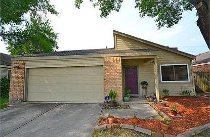 1st image of 12014 Wood Hollow Ln