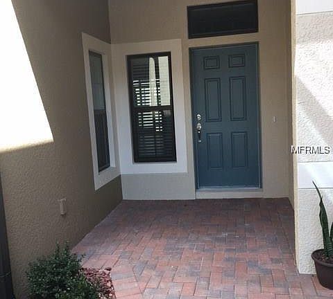 2nd image of 1990 Lake Waters Pl