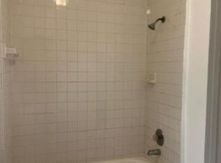 470 NE 162nd St #472, Miami, FL 33162