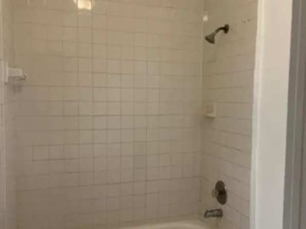 470 NE 162nd St #472, Miami, FL 33162