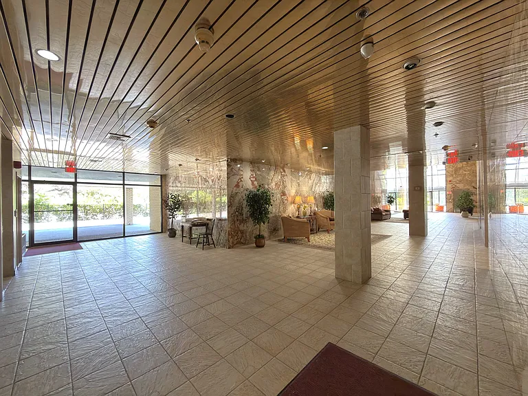 2500 Mystic Valley Pkwy #805 — Photo 7