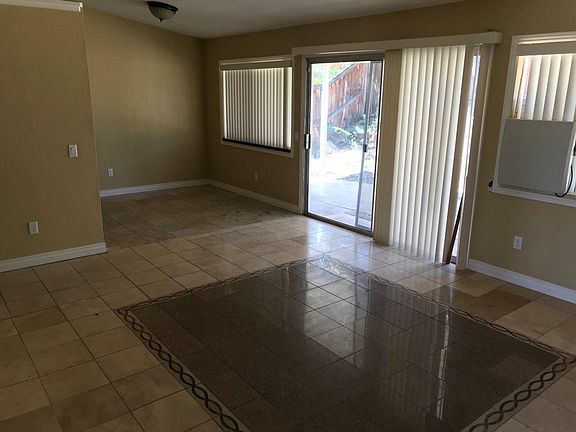 3rd image of 11859 Aslan Ct