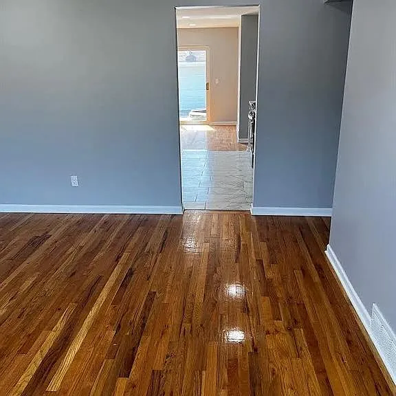 6577 N Lafayette St — Photo 4