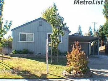 2nd image of 8612 Posadera Ave
