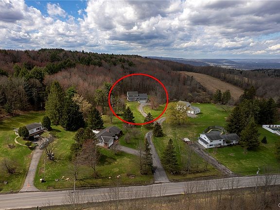 2nd image of 389 Warren Rd