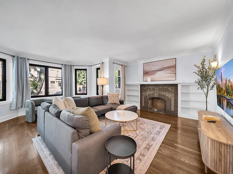 5409 S Drexel Ave #1S — Photo 4