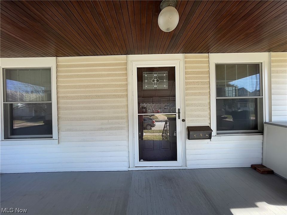 2083 Clarence Ave, Lakewood, OH 44107 Zillow