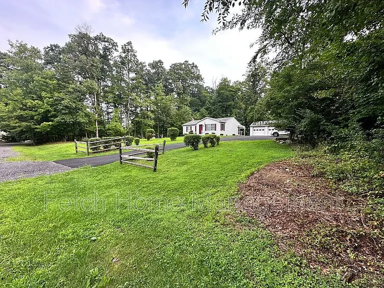 9 Hardy Ln — Photo 9