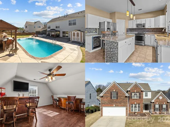 2808 Thornbush Ct, Charlotte, NC 28270