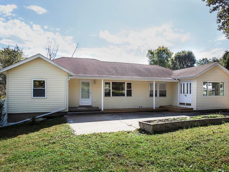 1st image of 13016 Lakeridge Dr