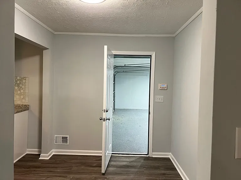 1190 Hope Rd — Photo 10