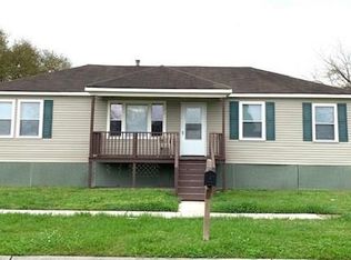 21 W Carmack Dr, Chalmette, LA 70043