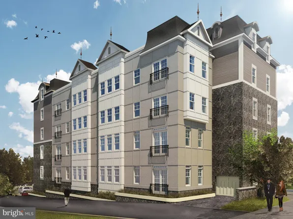537 Apple St #302, West Conshohocken, PA 19428