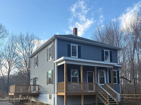 702 Bark St, Swansea, MA 02777