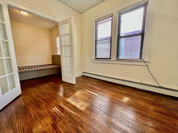 (undisclosed Address)