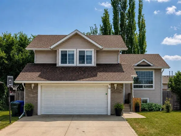 29 N Sierra Rd, Olds, AB T4H 1X2