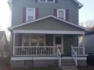 435 E 4th St, Dover, OH