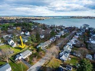 40 Austin St, Portland, ME 04103