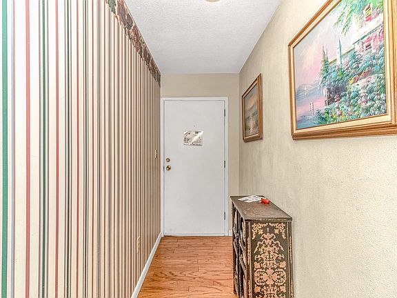 2nd image of 7509 N Ocean Blvd. #402