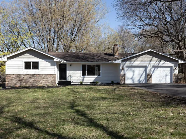 15017 Oakland Ave, Burnsville, MN 55306